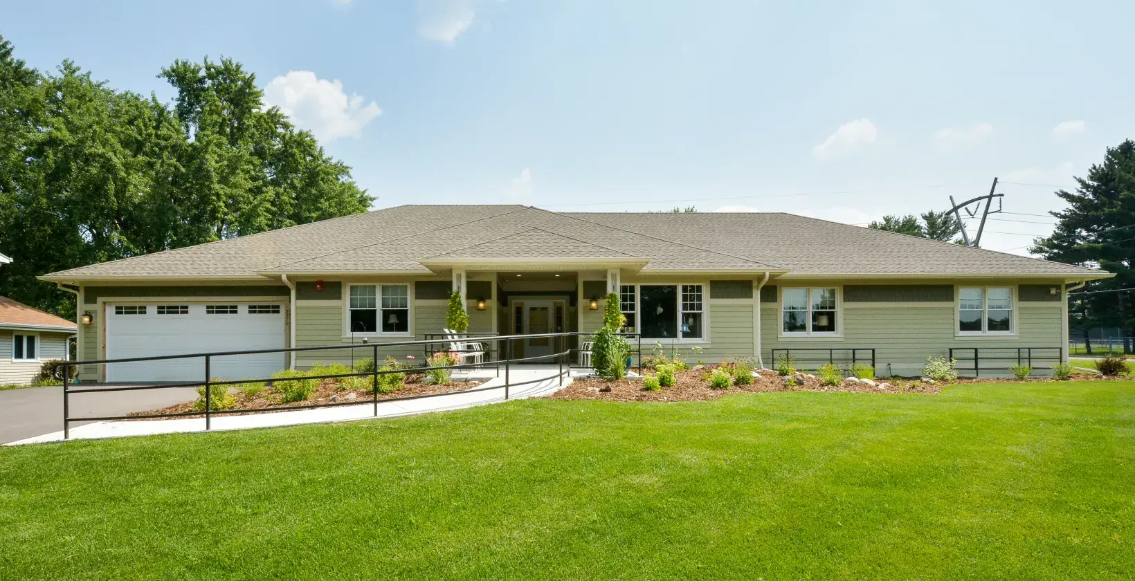 Lake Manor Front