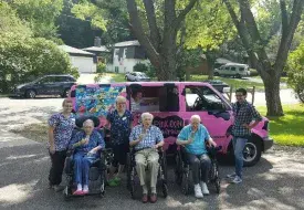ice_cream_truck_3_0.png