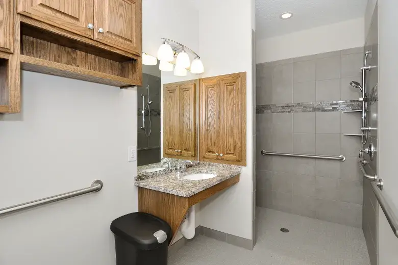 Lake Manor Bathroom
