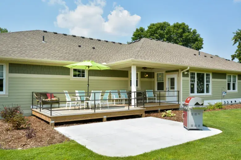 2370 Rogers Back Deck